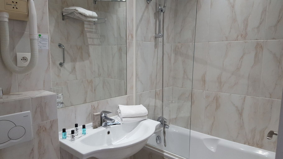 Bathroom 4, Hotel Boreal, Alpes-Maritimes