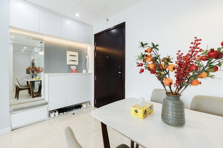 Dining Room 15