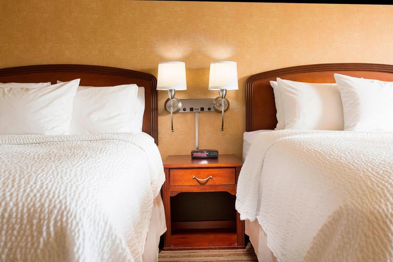 Bedroom 5, Courtyard by Marriott North Seattle/Lynnwood, Snohomish