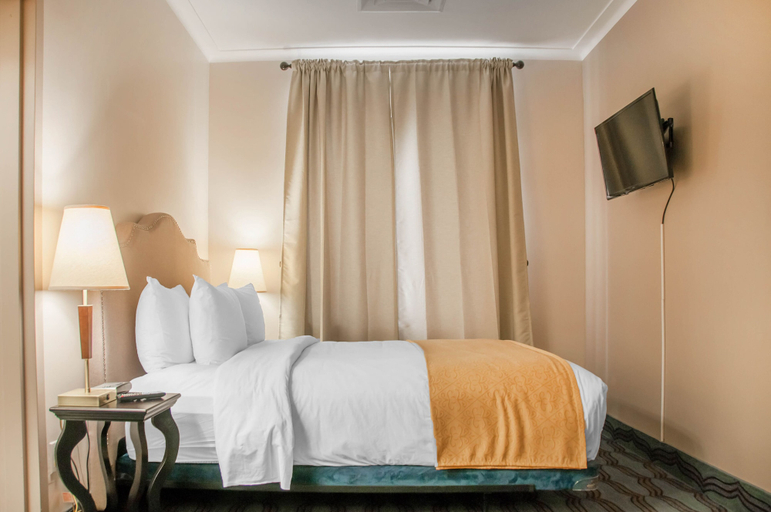 Bedroom 4, Empire Suites, Montréal