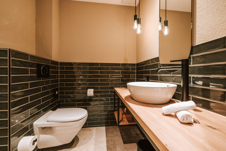 Bathroom 4, Hotel Fiescherblick, Interlaken
