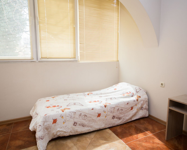 Bedroom 2, Aleksapart, Burgas
