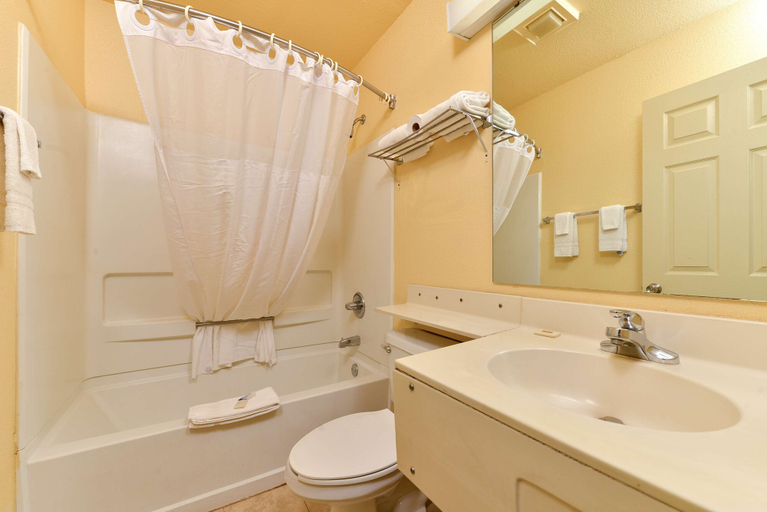 Bathroom 4, Americas Best Value Inn & Suites Albemarle, Stanly