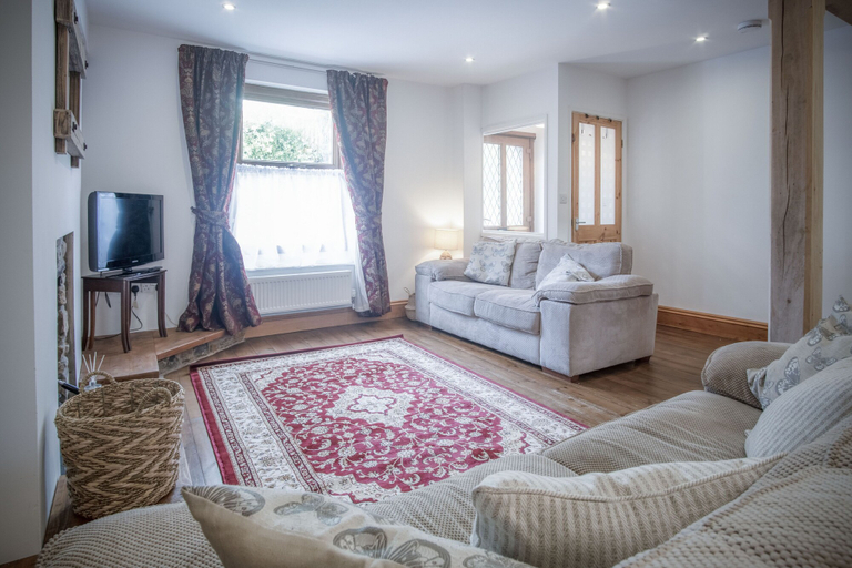 Others 5, Church Terrace - 3 Bedroom Cottage - Saundersfoot, Pembrokeshire