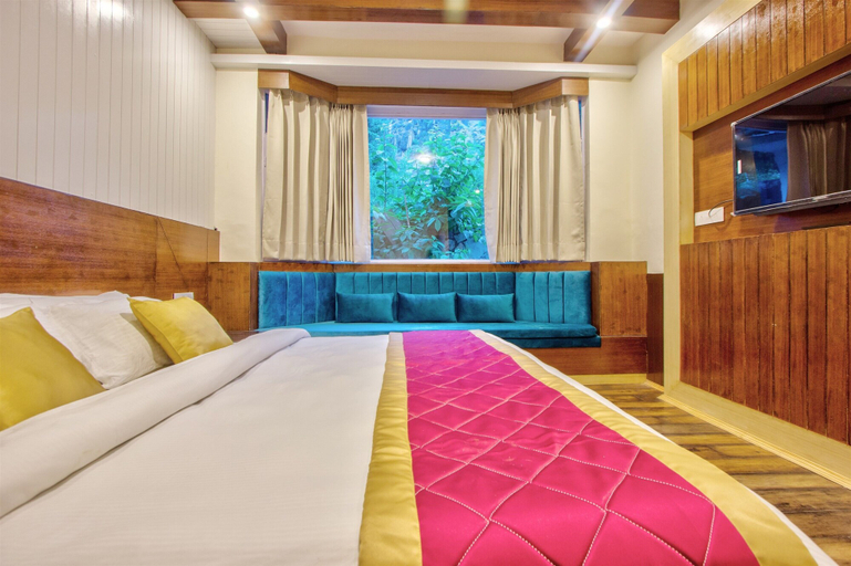 Bedroom 3, Baan By Snow City Farm, Kullu