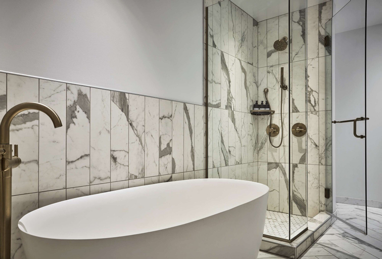 Bathroom 26