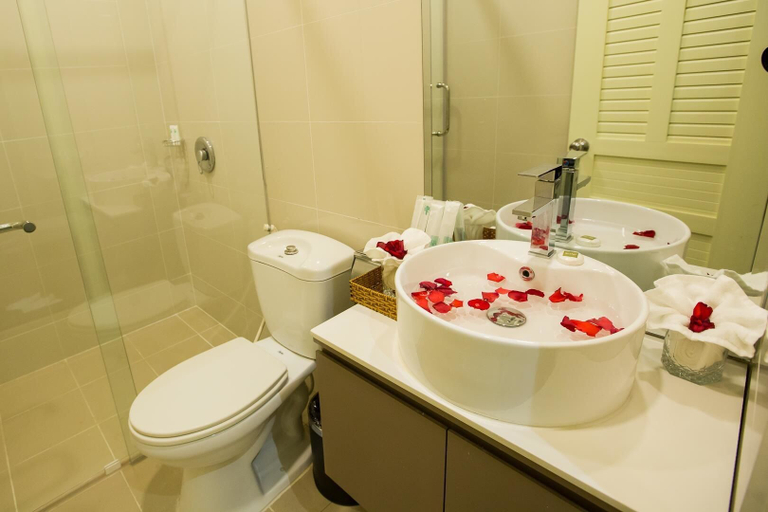 Bathroom, Chuxinshanpin Hotel, Phnom Penh