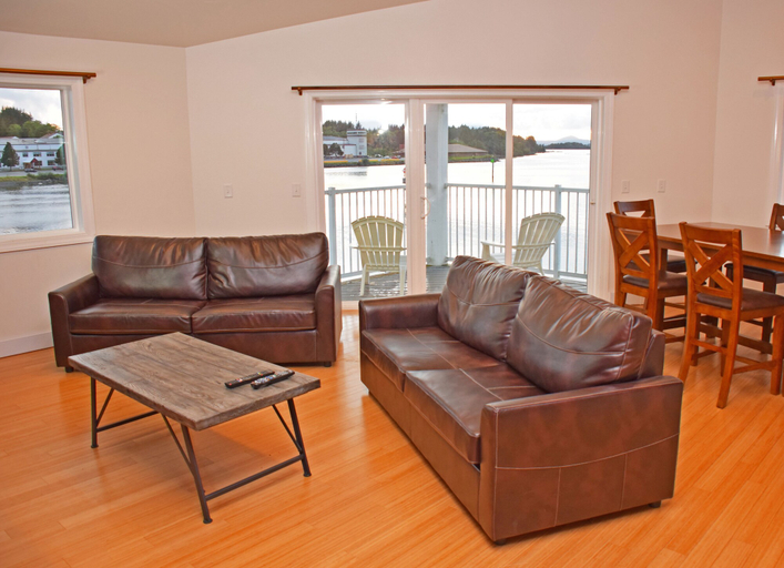 Others 5, Longliner Lodge and Suites, Sitka