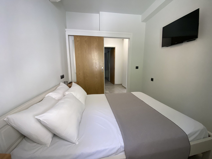 Bedroom 4, Ostria Apartments, Crete