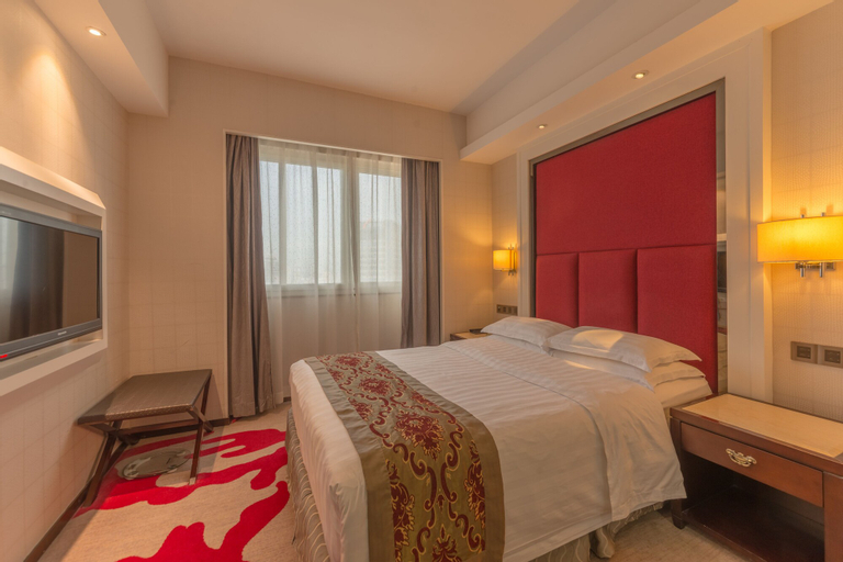 Bedroom 8