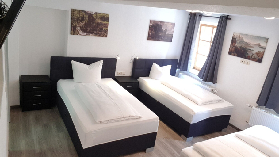 Bedroom 4, Garni City Hotel, Ostallgäu