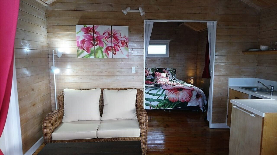 Bathroom 4, Red Hibiscus Villas, Rorotonga
