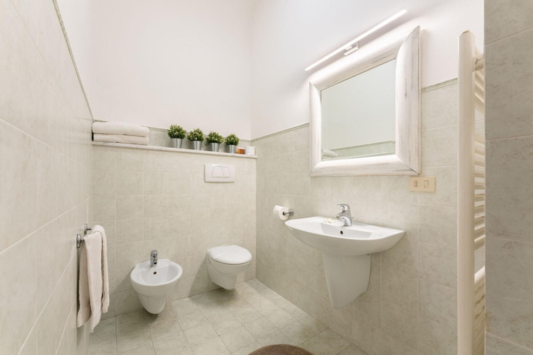 Room 3, Terme Apartment in Firenze, Florence