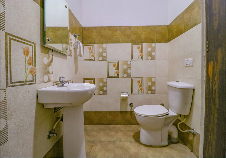 Bathroom 3, Fabhotel De Agya Paradise, Ludhiana