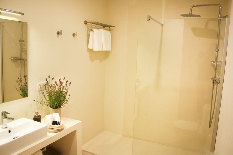 Bathroom, Casa Calella, Girona