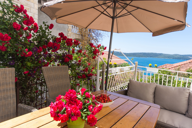 Others 5, Villa Roza, Trogir