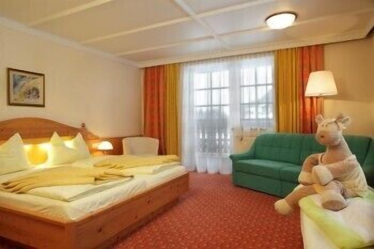 Bedroom 3, Hotel Vitaler Landauerhof, Liezen