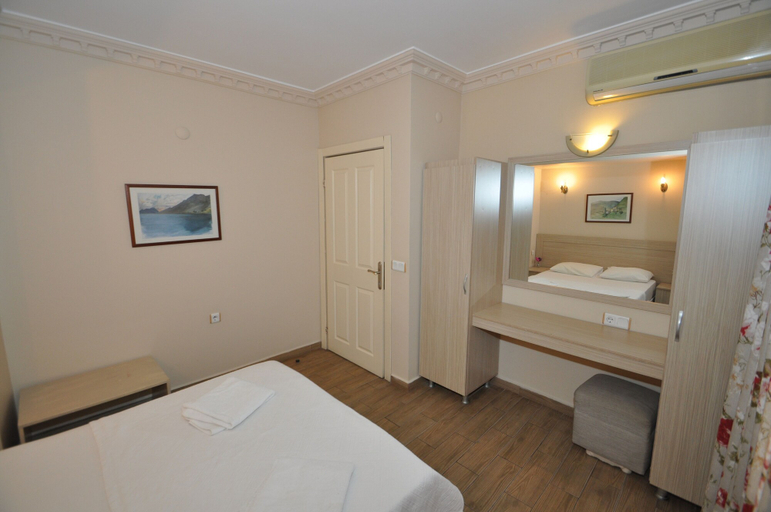 Bedroom 4, SUNBLUE APART HOTEL, Marmaris