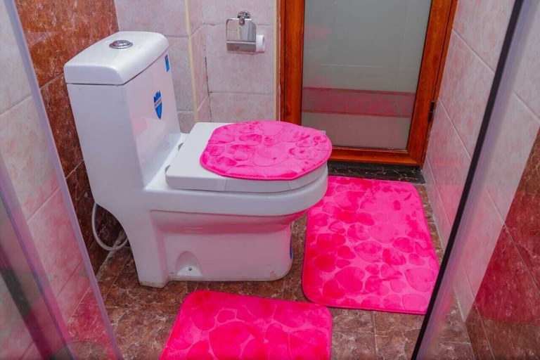 Bathroom 2, Avalor Suites Milimani, Dagoretti North