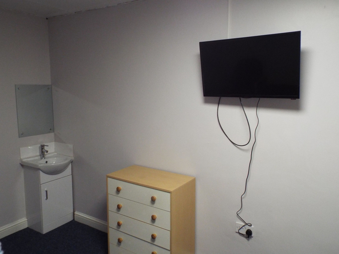 Others 5, Brookside Lodge, Hertfordshire