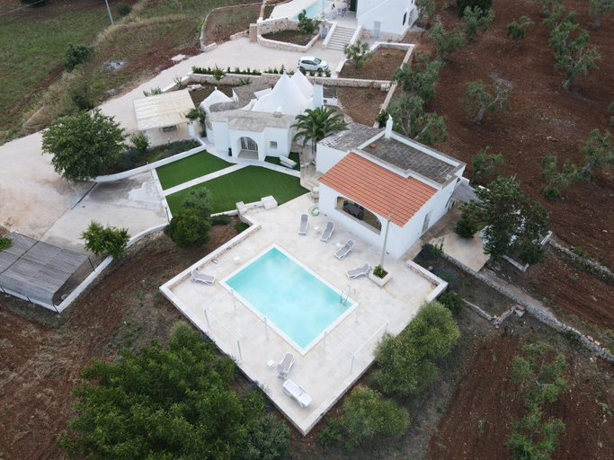 Room 5, Villa d Itria Trullo Pool by Wonderful Italy, Brindisi