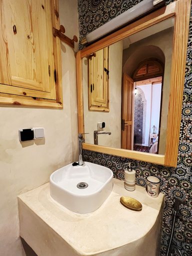 Bathroom 4, Riad Al Manara, Essaouira