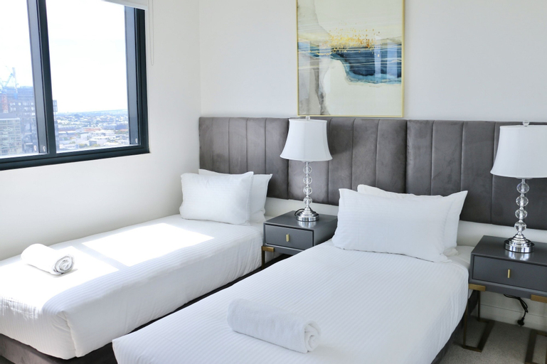 Bedroom 13