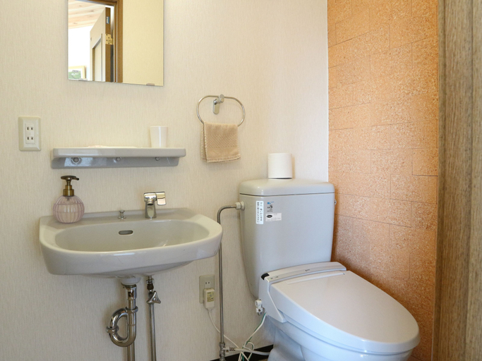 Bathroom 4, Pension Landscape Furano, Kamifurano
