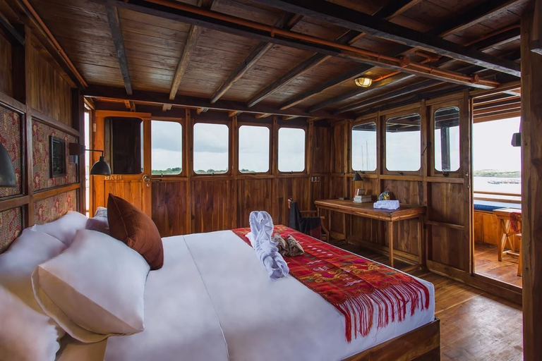 Bedroom 4, Situju 7 Cruises, Manggarai Barat