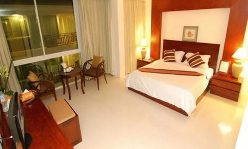 Bedroom 4, Sabaidee at Lao Hotel, Vientiane