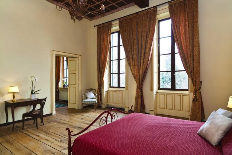 Bedroom 4, Villa Soleil, Torino