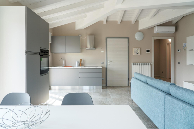 Room 4, Apt24 - Garibaldi 3 in Desenzano del Garda, Brescia