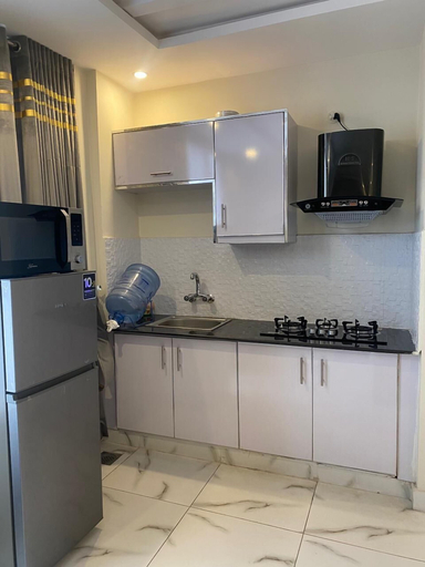 Others 4, Luxus Suites, Lahore