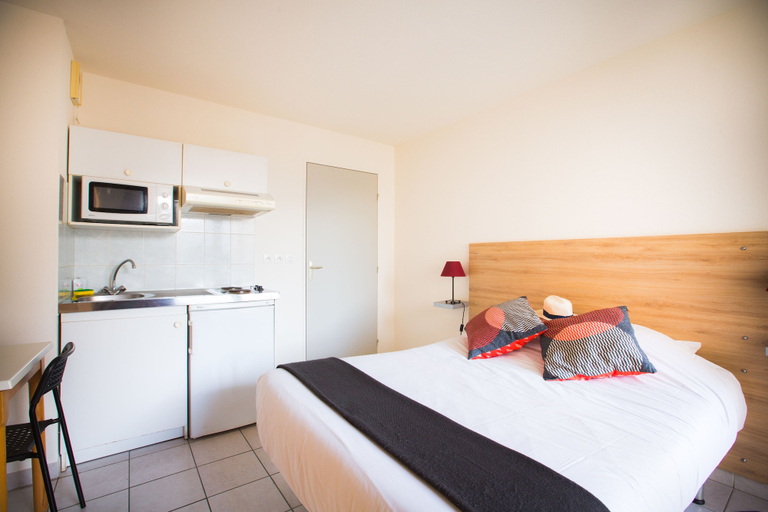 Bedroom 2, City Résidence Avignon, Vaucluse