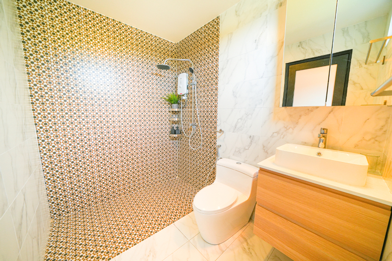 Bathroom 54