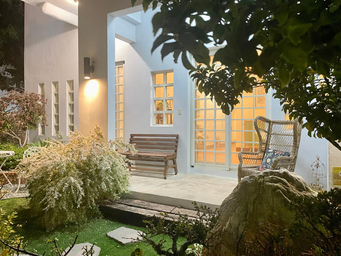 Others 4, Blue ocean hill, Pingtung