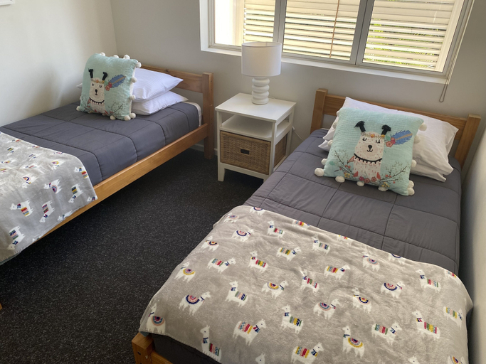 Bedroom 4, Aqua Promenade Beachfront Apartments, Noosa - Sunshine-Peregian