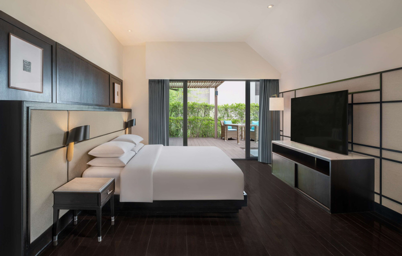 Bedroom 4, Hyatt Regency Phuket Resort, Phuket Island