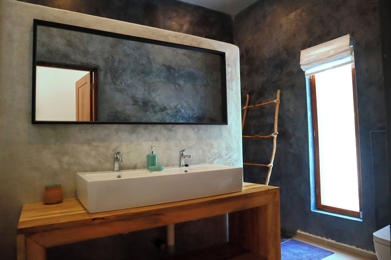 Bathroom 3, Kijani Beach Villas, Kusini