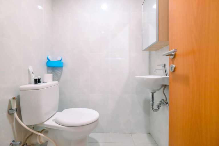 Bedroom 4, Simply Look Studio High Floor at Evenciio Margonda Apartment By Travelio, Depok