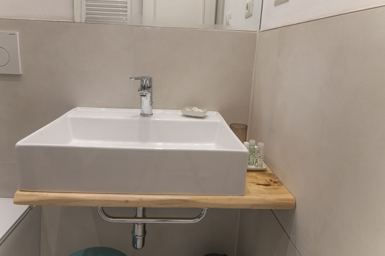 Bathroom 3, Agriturismo Ai Prati, Perugia