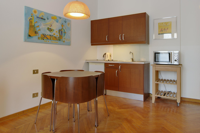 Others 5, Milan Apartment Rental, Milano