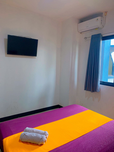 Bedroom 13