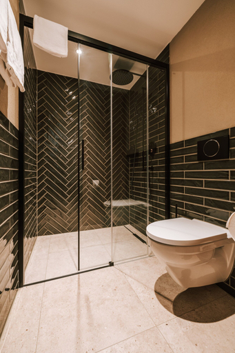 Bathroom 4, Hotel Fiescherblick, Interlaken