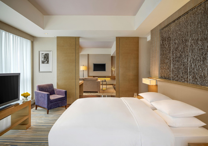 Bedroom 3, Hyatt Regency Chongqing, Chongqing