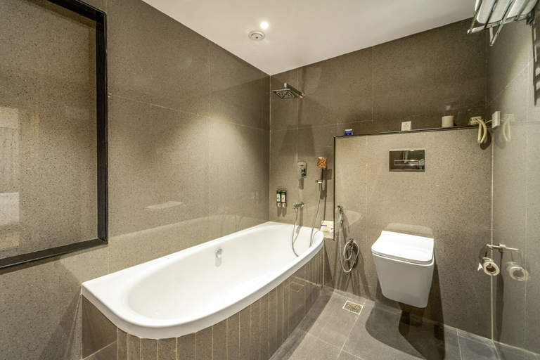 Bathroom 4, Shyama Sarovar Portico, Jalaun