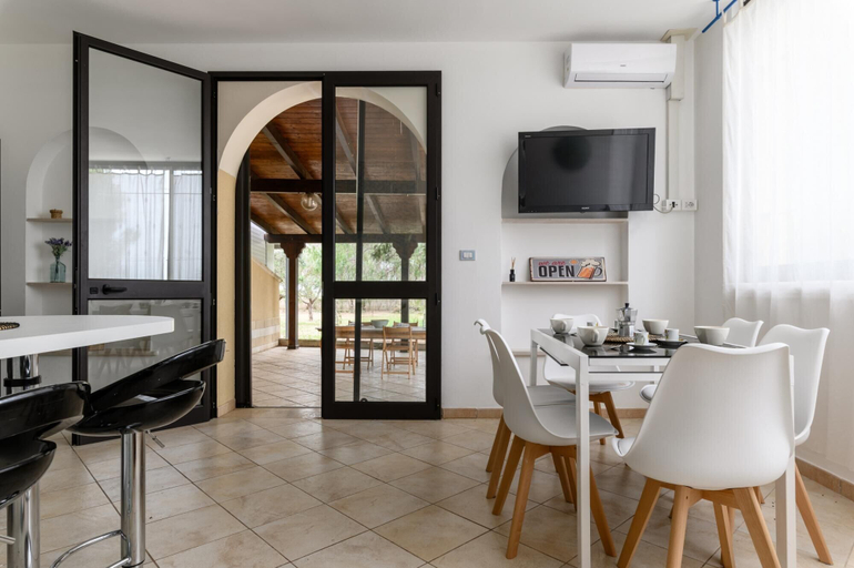 Room 4, Villa Salento Green con Piscina by Wonderful Italy, Brindisi