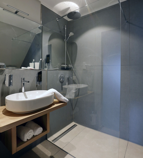 Bathroom 4, Patentkrug Design Hotel, Oldenburg