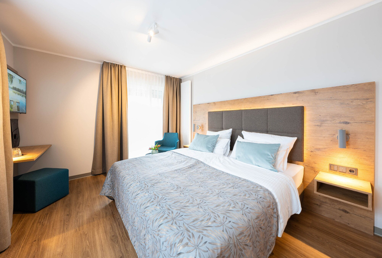 Bedroom 3, Sopherl am See, Starnberg