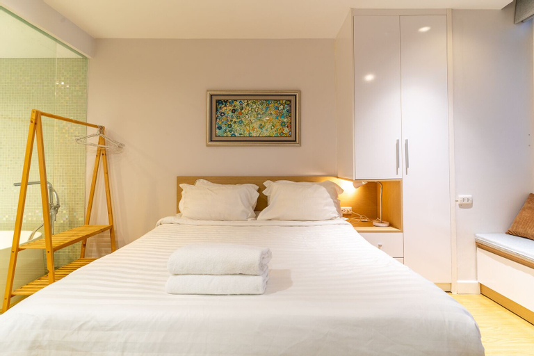 Bedroom 12
